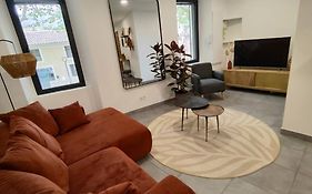 Tres Bel Appartement Climatise - Chez Tom Et Anna