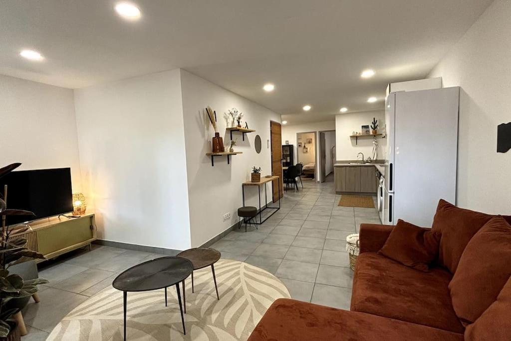 Tres Bel Appartement Climatise - Chez Tom Et Anna Bédoin Extérieur photo